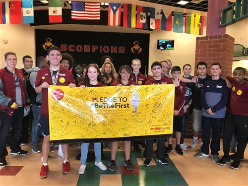 SCHS Students "Pledge to be tobacco free generation" 
